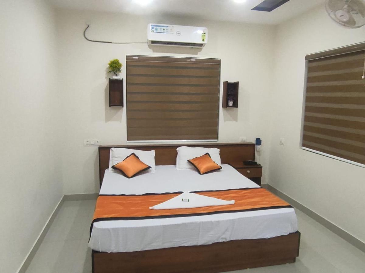 Pms Dhabi Residency 호텔 Kottakkal 외부 사진
