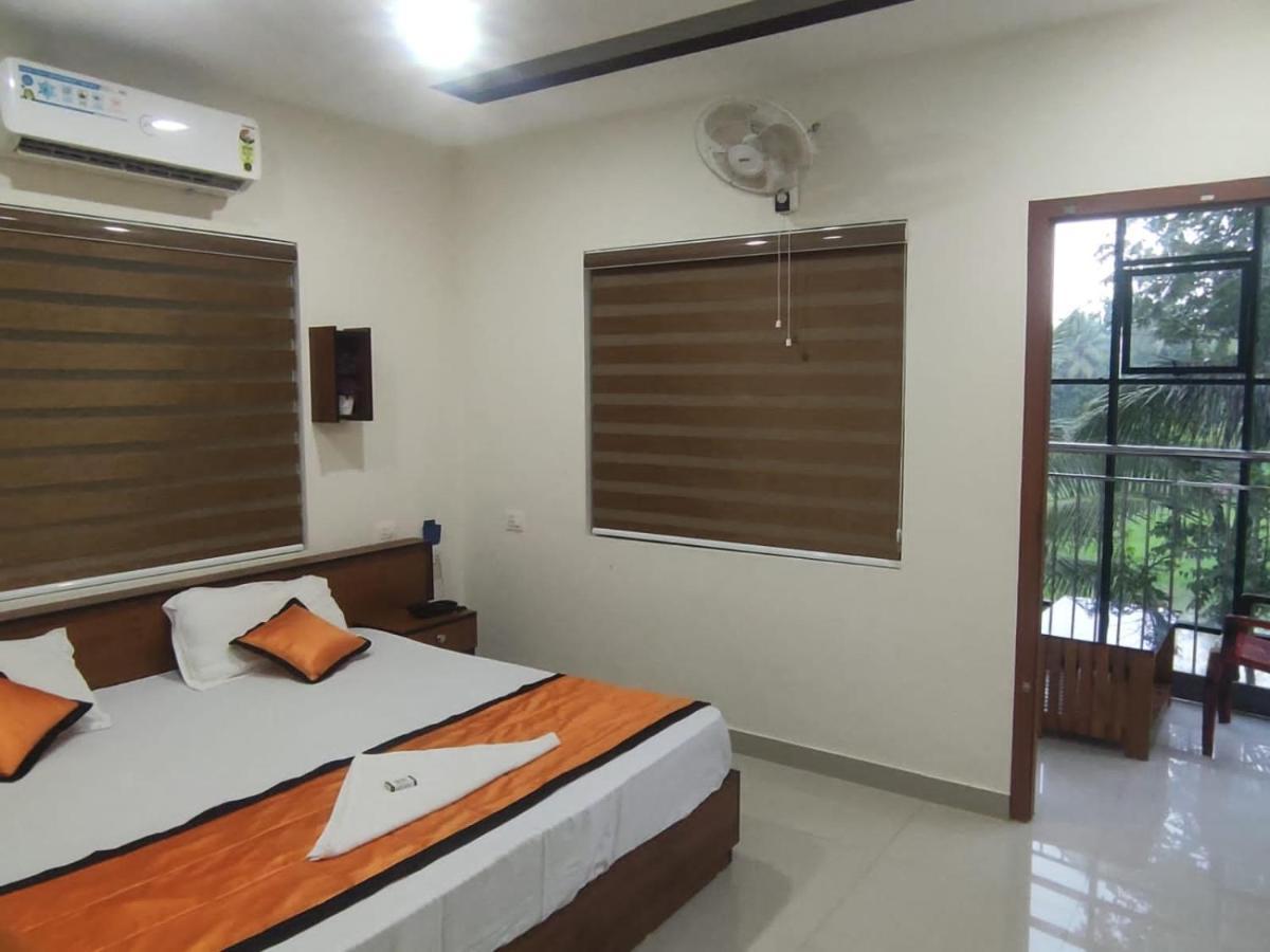 Pms Dhabi Residency 호텔 Kottakkal 외부 사진